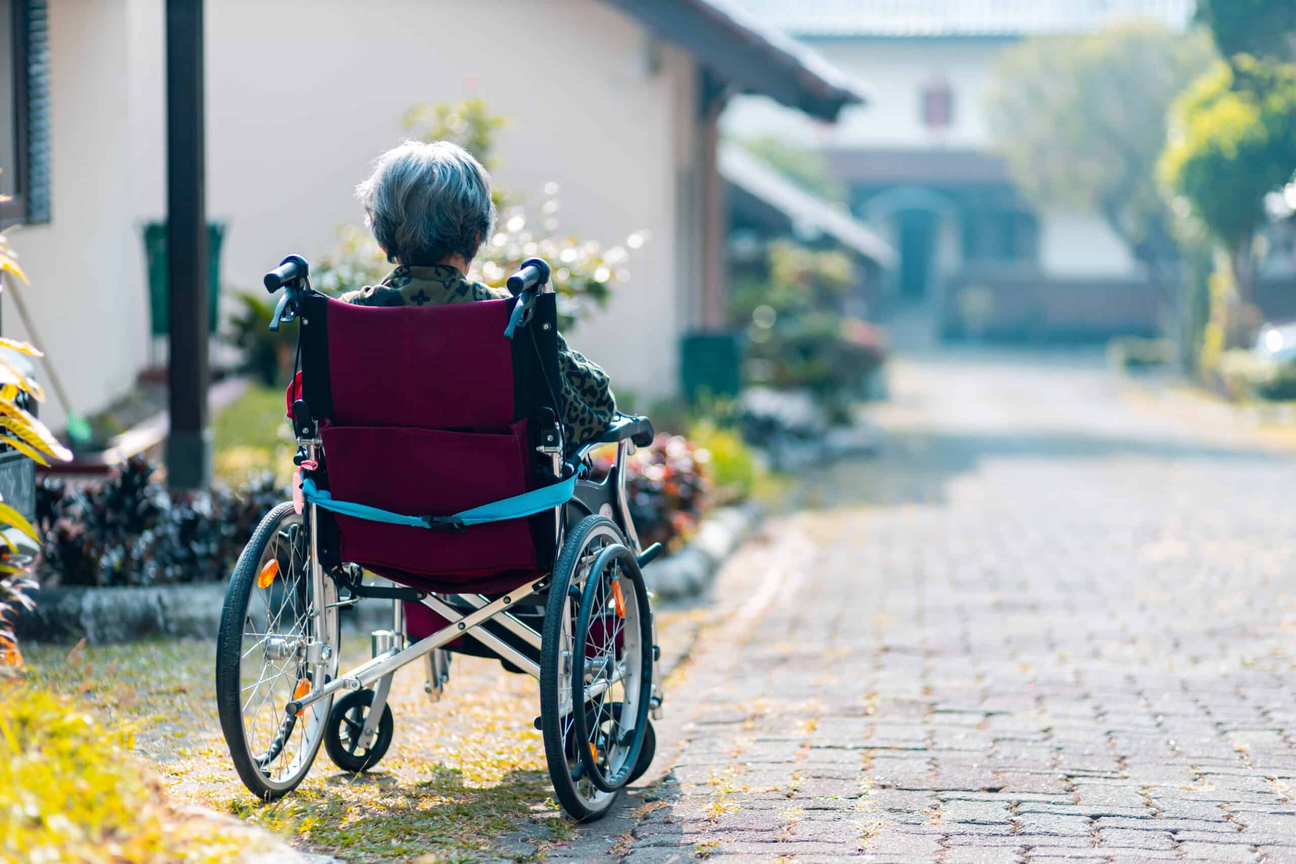 24-Stunden-Betreuung zu Hause 24-Stunden-Betreuung zu Hause